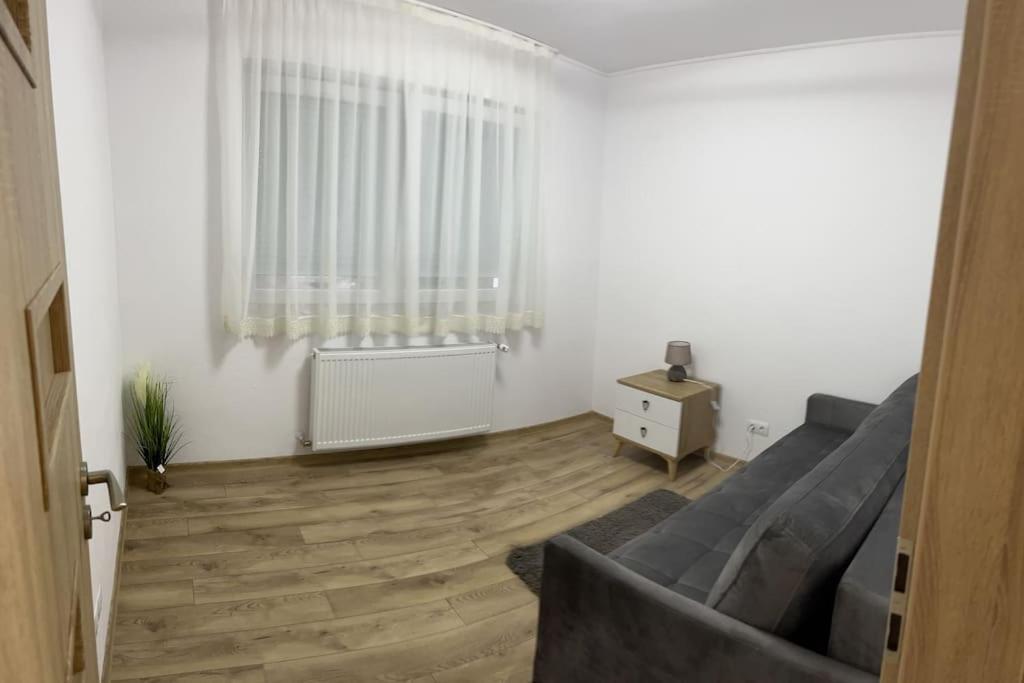 Bingo Apartman Cristuru Secuiesc Extérieur photo