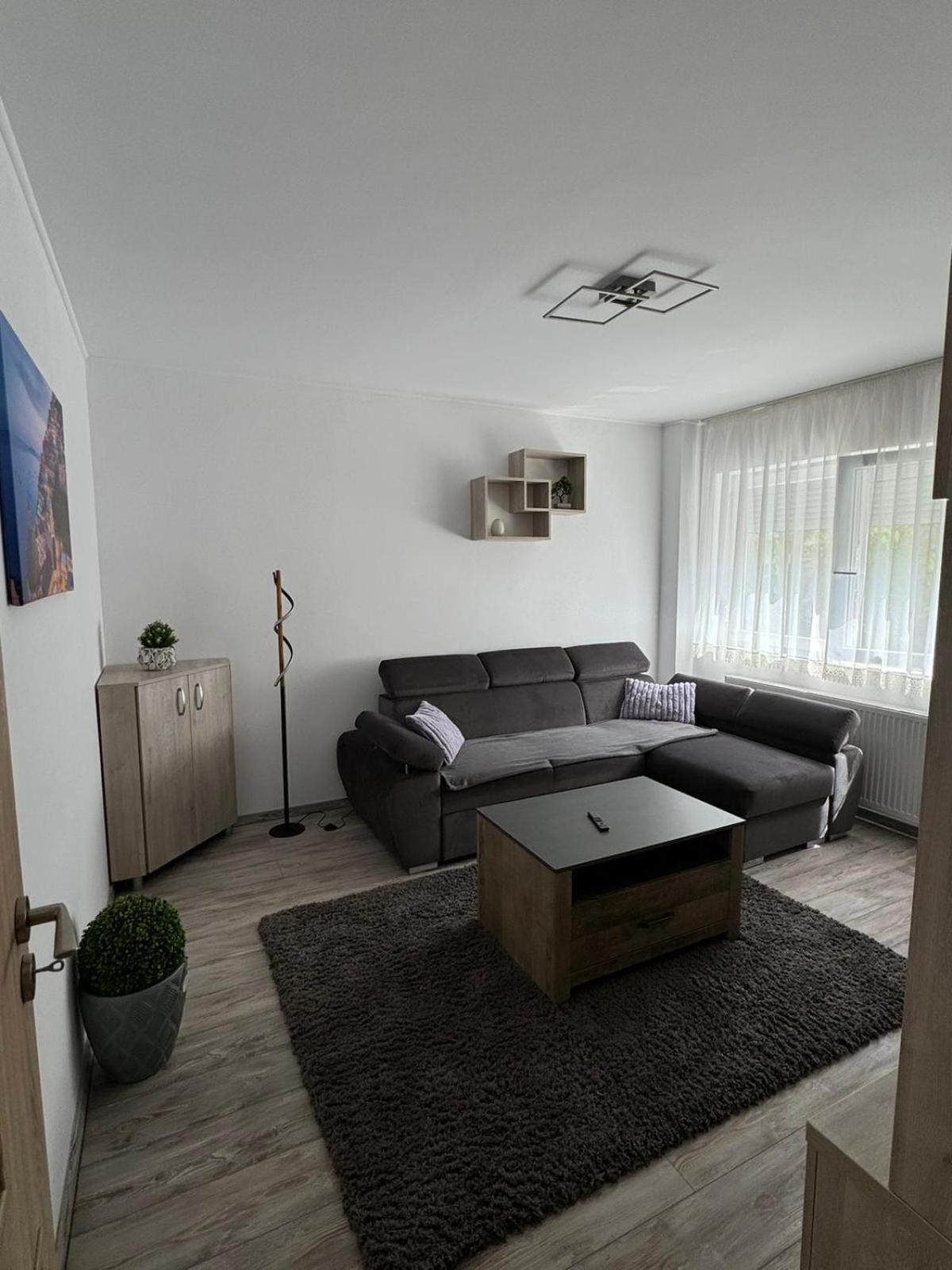 Bingo Apartman Cristuru Secuiesc Extérieur photo